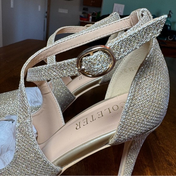 NWT Women’s Gold Glitter Heels Size 6  4" Pointed Toe Crossed Ankle Strap - Picture 8 of 16